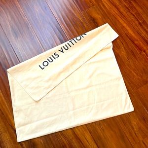 Louis Vuitton duster